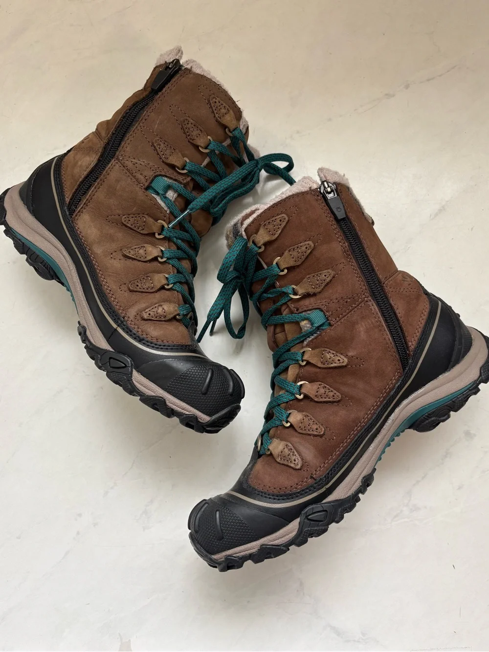 Oboz Women’s 7.5 Sapphire 8in Insulated B Dry Boots Waterproof Lace‎ Up Hiking